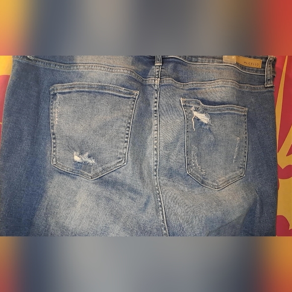 Women's Jeans - Picture 5 of 7